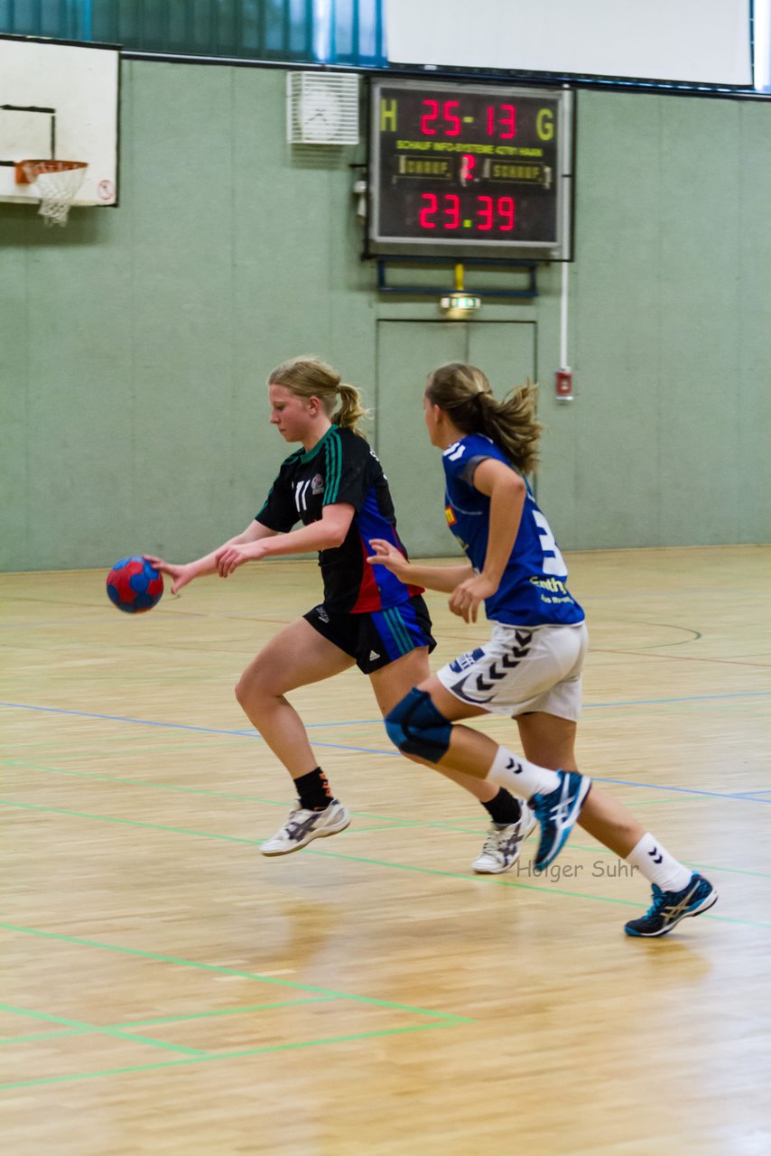 Bild 221 - B-Juniorinnen SV Henstedt Ulzburg - VFL Bad Schwartau 2 : Ergebnis: 27:13